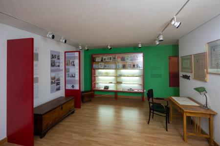 Spominska soba Frana Jakliča – Podgoričana.